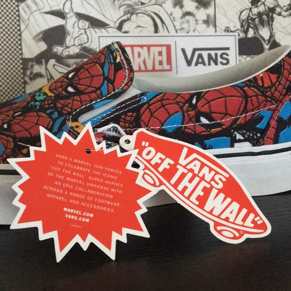 Vans Spider-Man Marvel Men’s Slip On Shoes - Picture 4 of 4